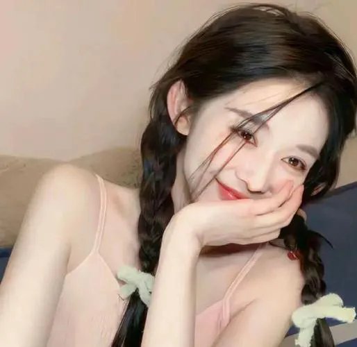 被职场压迫后我与首富姐姐重逢了